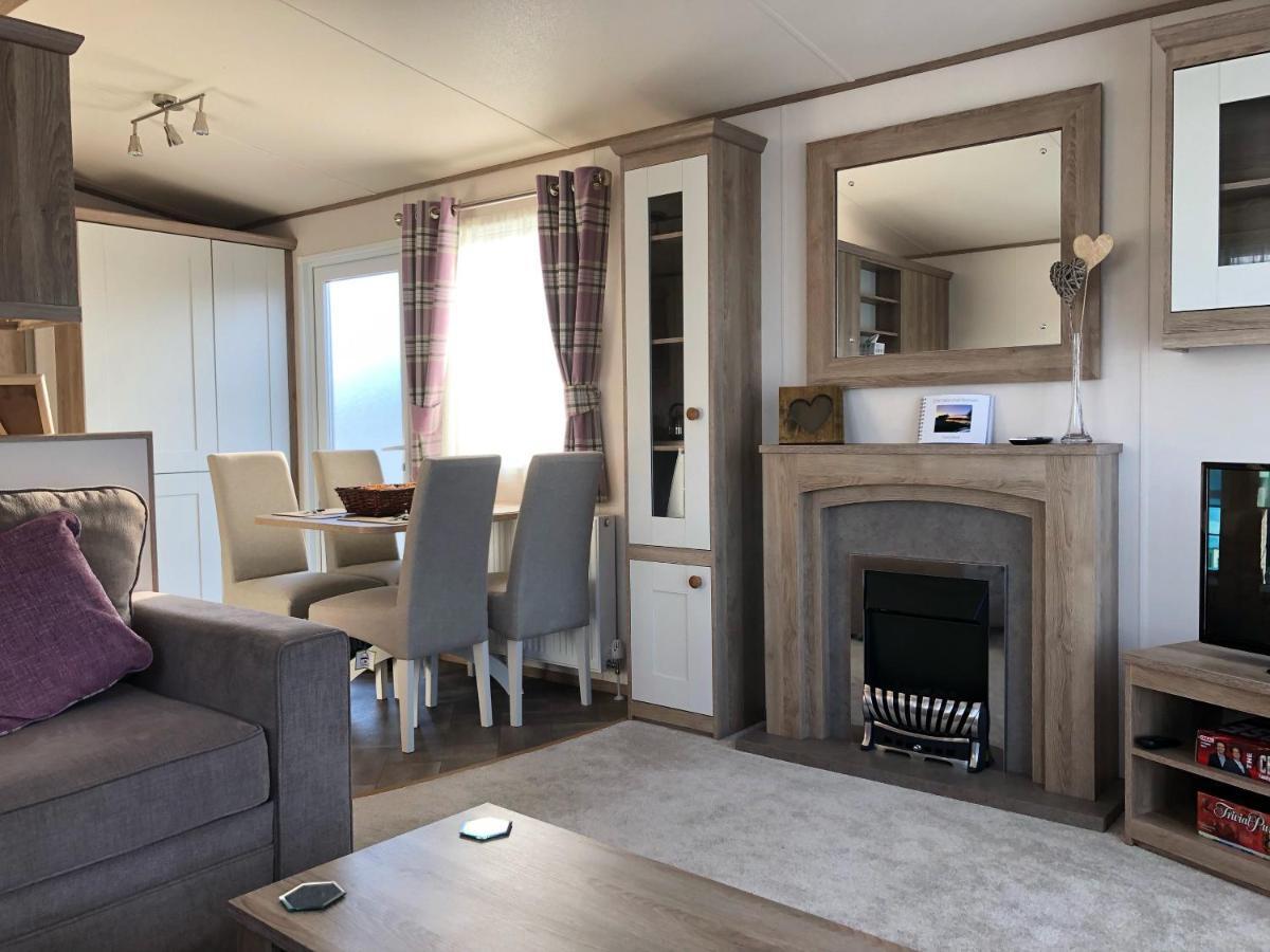 Relaxing Holiday Home With Hot Tub At Tattershall Lakes Εξωτερικό φωτογραφία