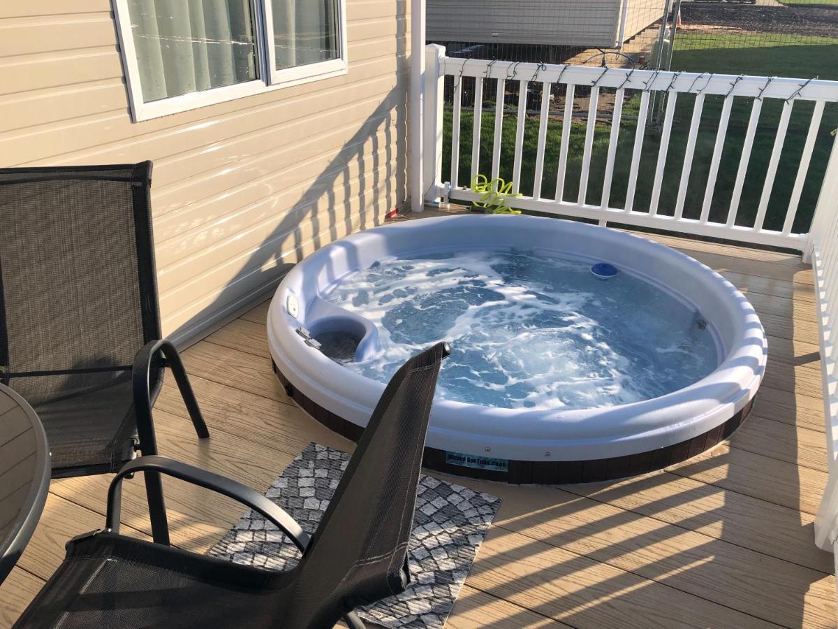 Relaxing Holiday Home With Hot Tub At Tattershall Lakes Εξωτερικό φωτογραφία
